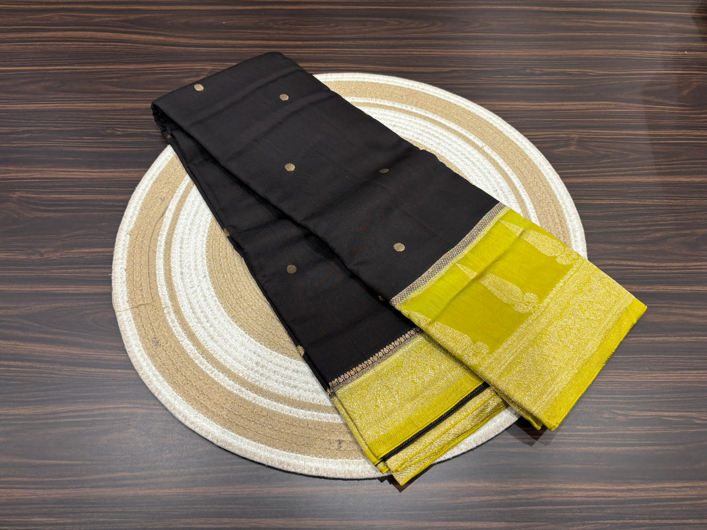 Moonga crape