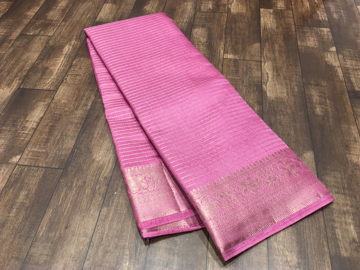 Dola silk saree