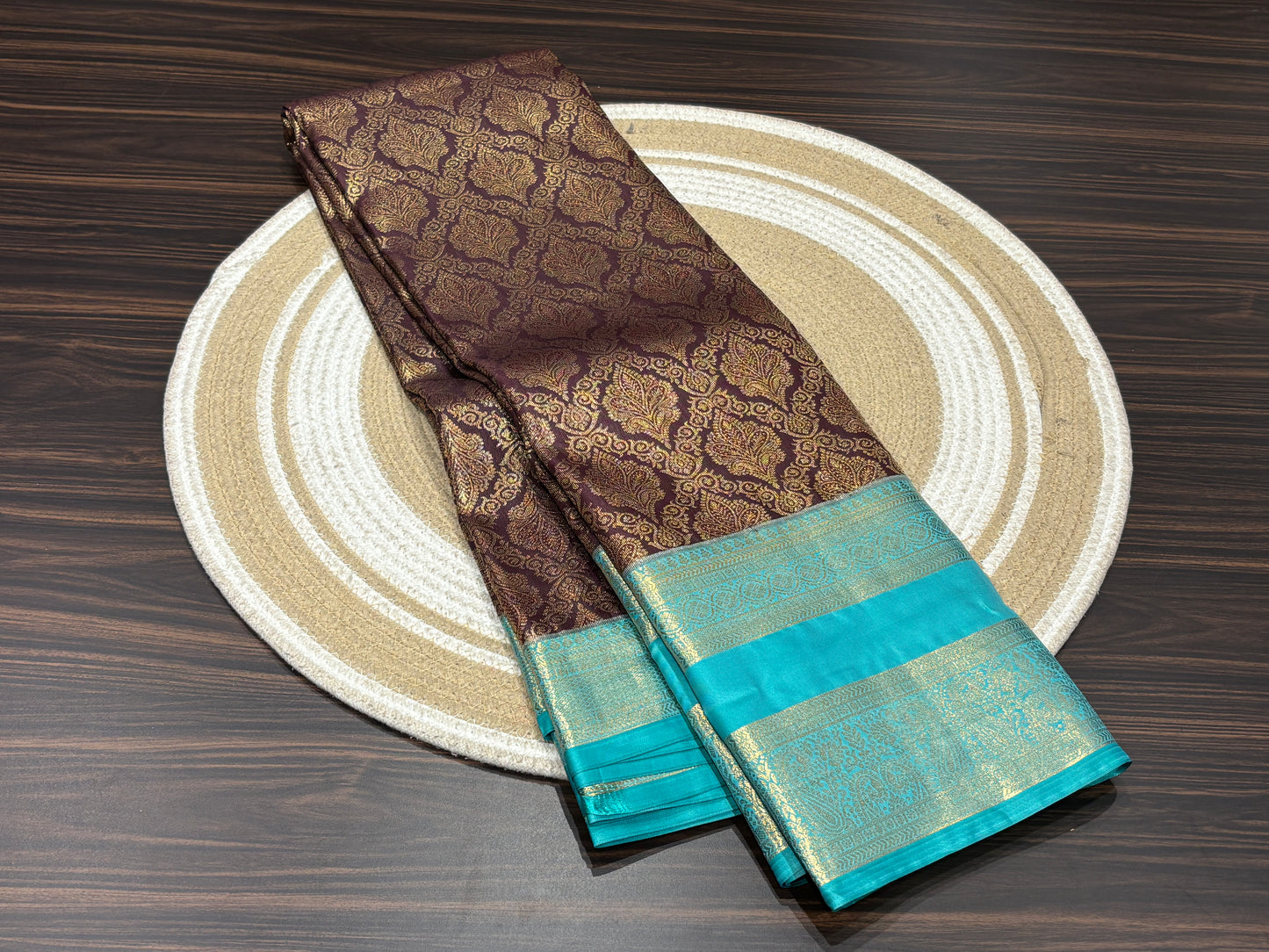 Semi Kanchipuram silk