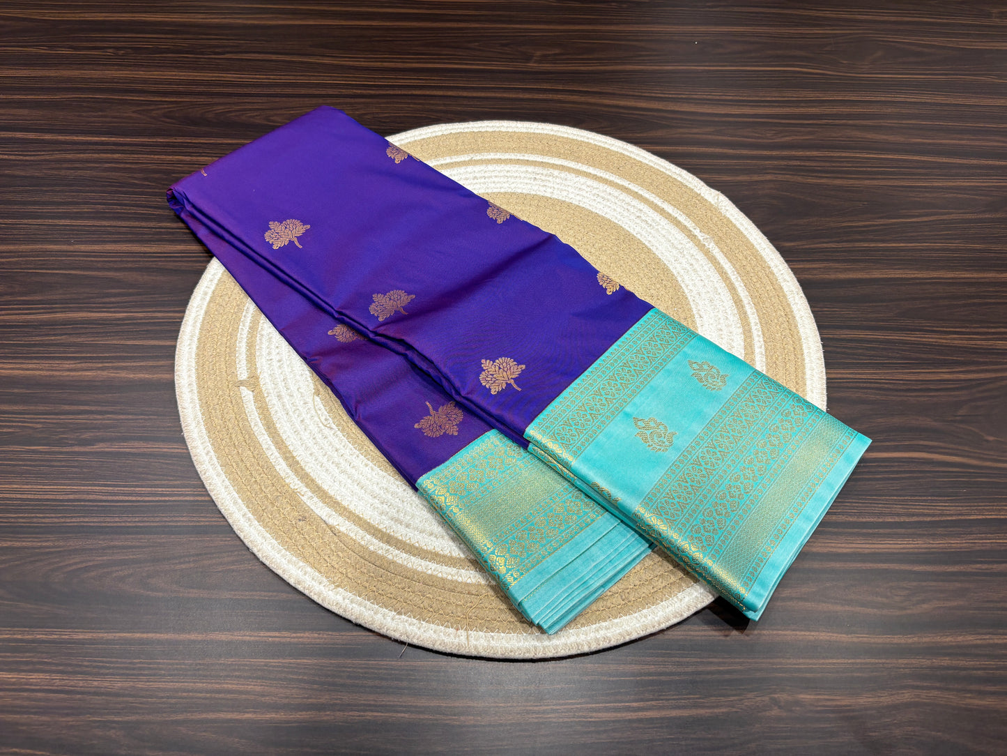 Semi Kanchipuram silk