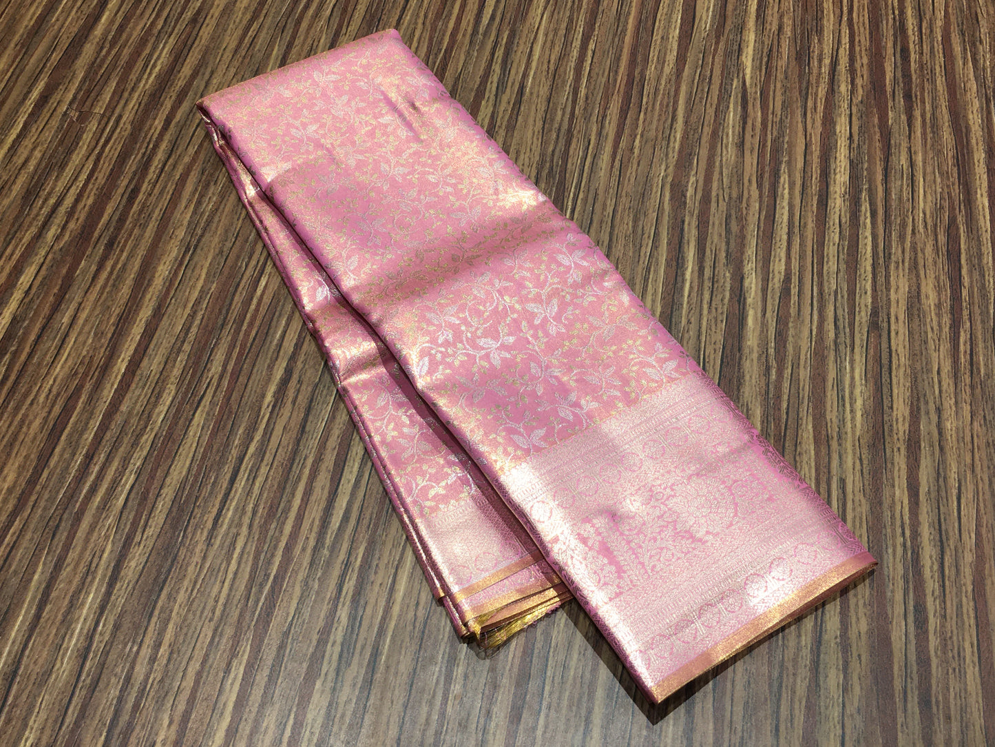 Semi kanchipuram tissue