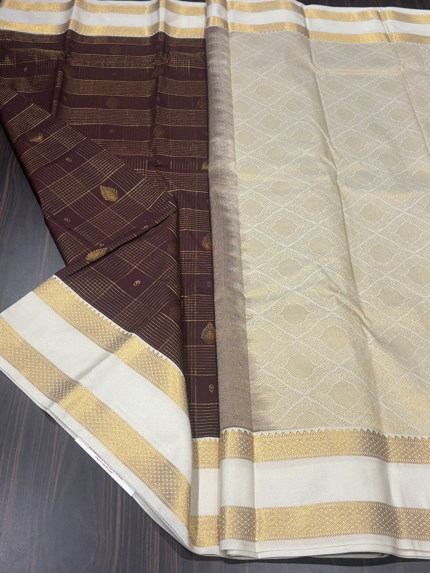 Semi Kanchipuram silk