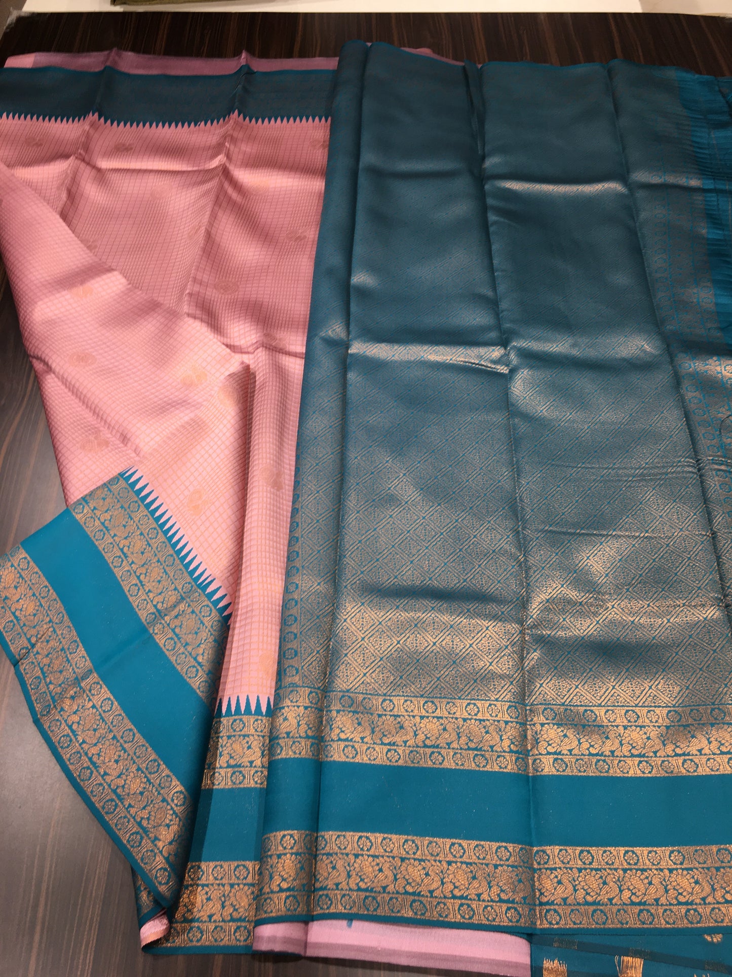 Valkalam saree