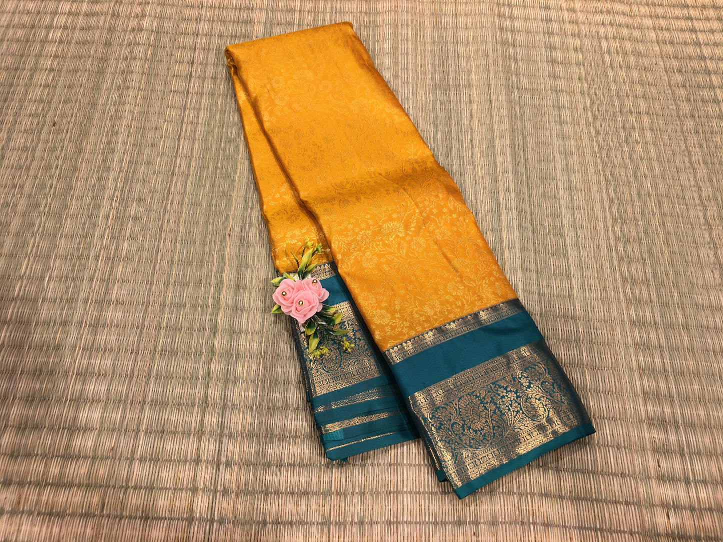 Semi Kanchipuram silk