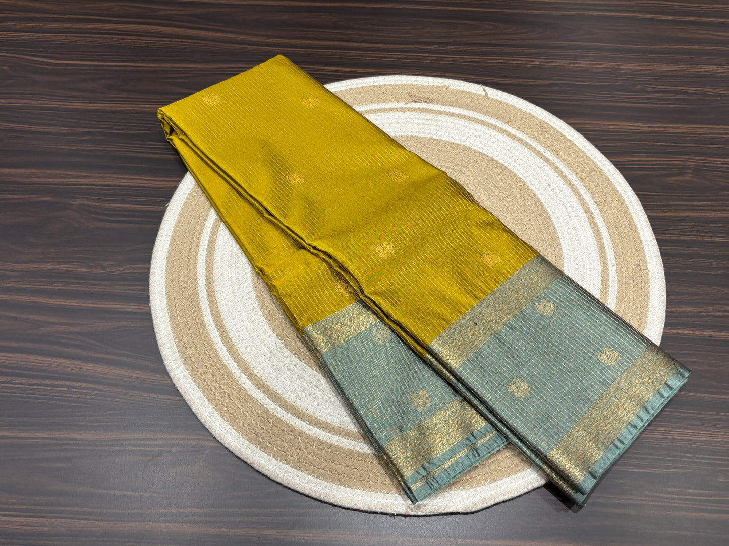 Semi Kanchipuram silk