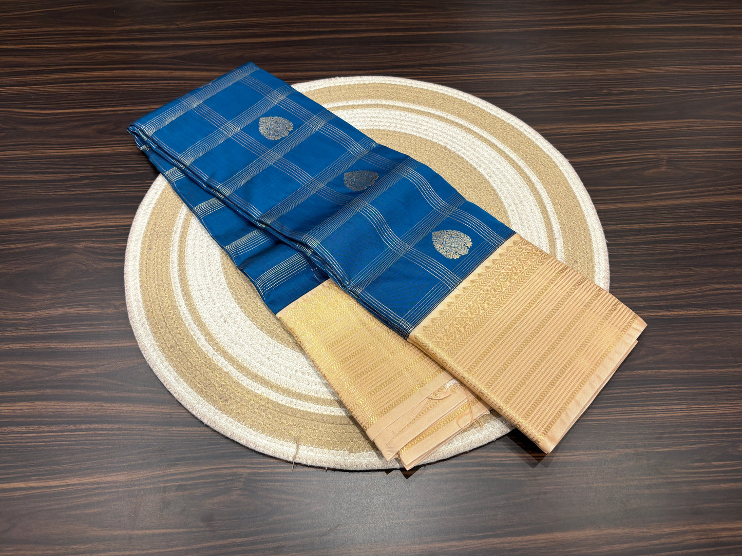 Semi Kanchipuram silk