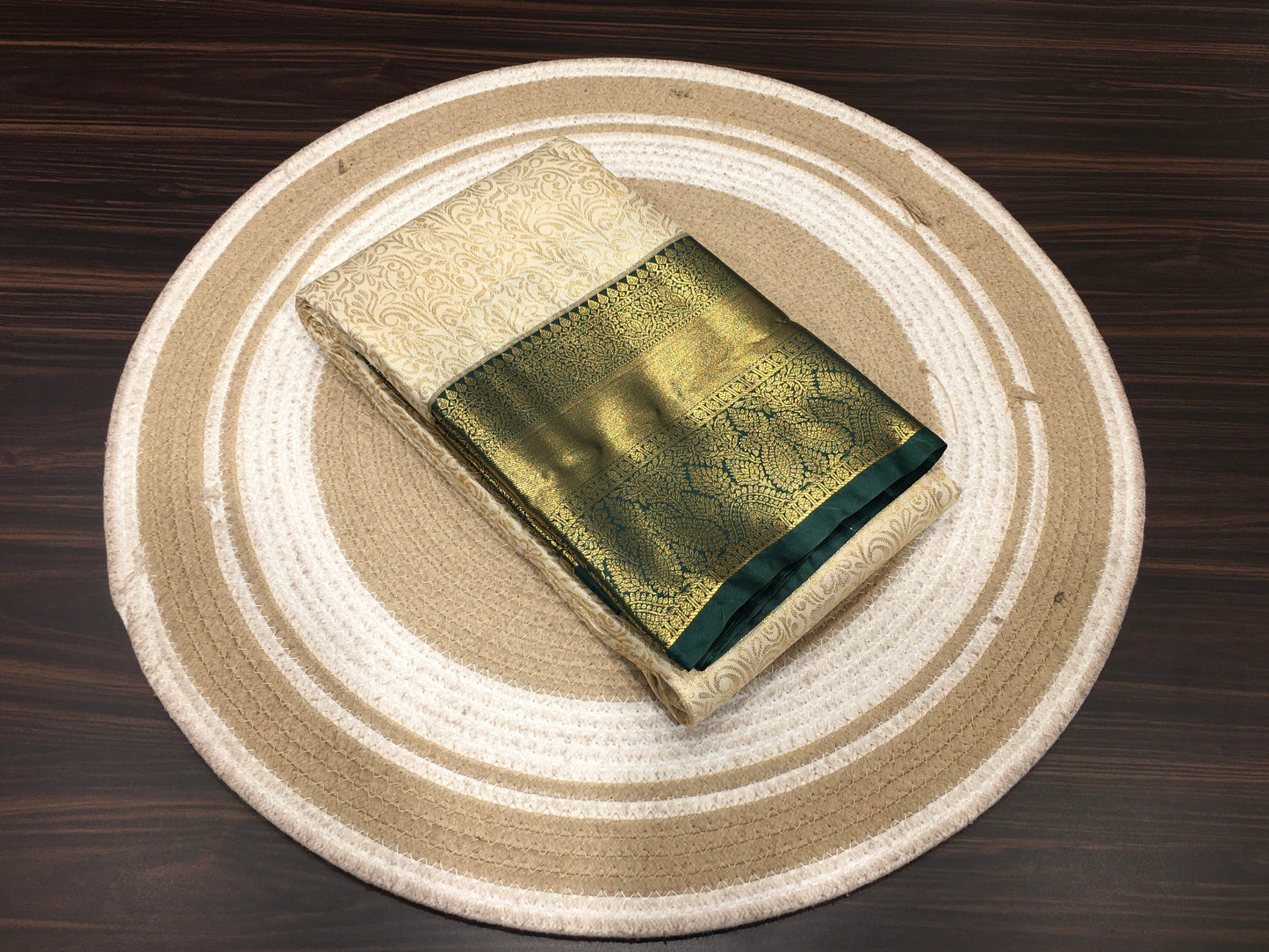 Semi Kanchipuram silk