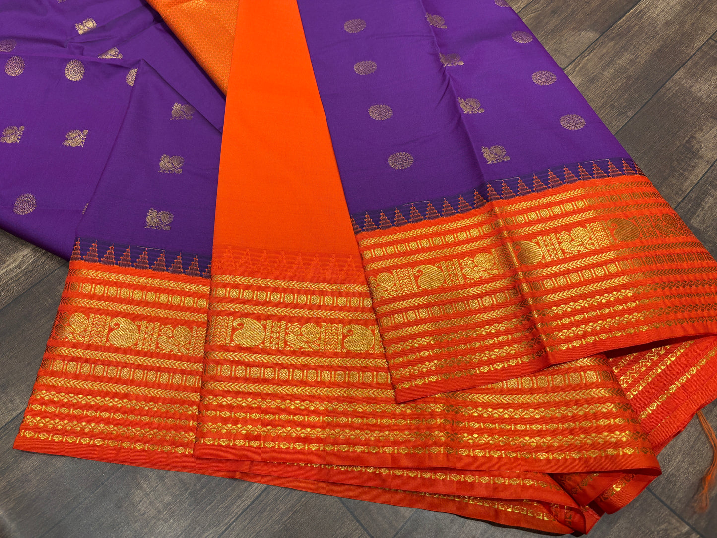 Semi Kanchipuram silk