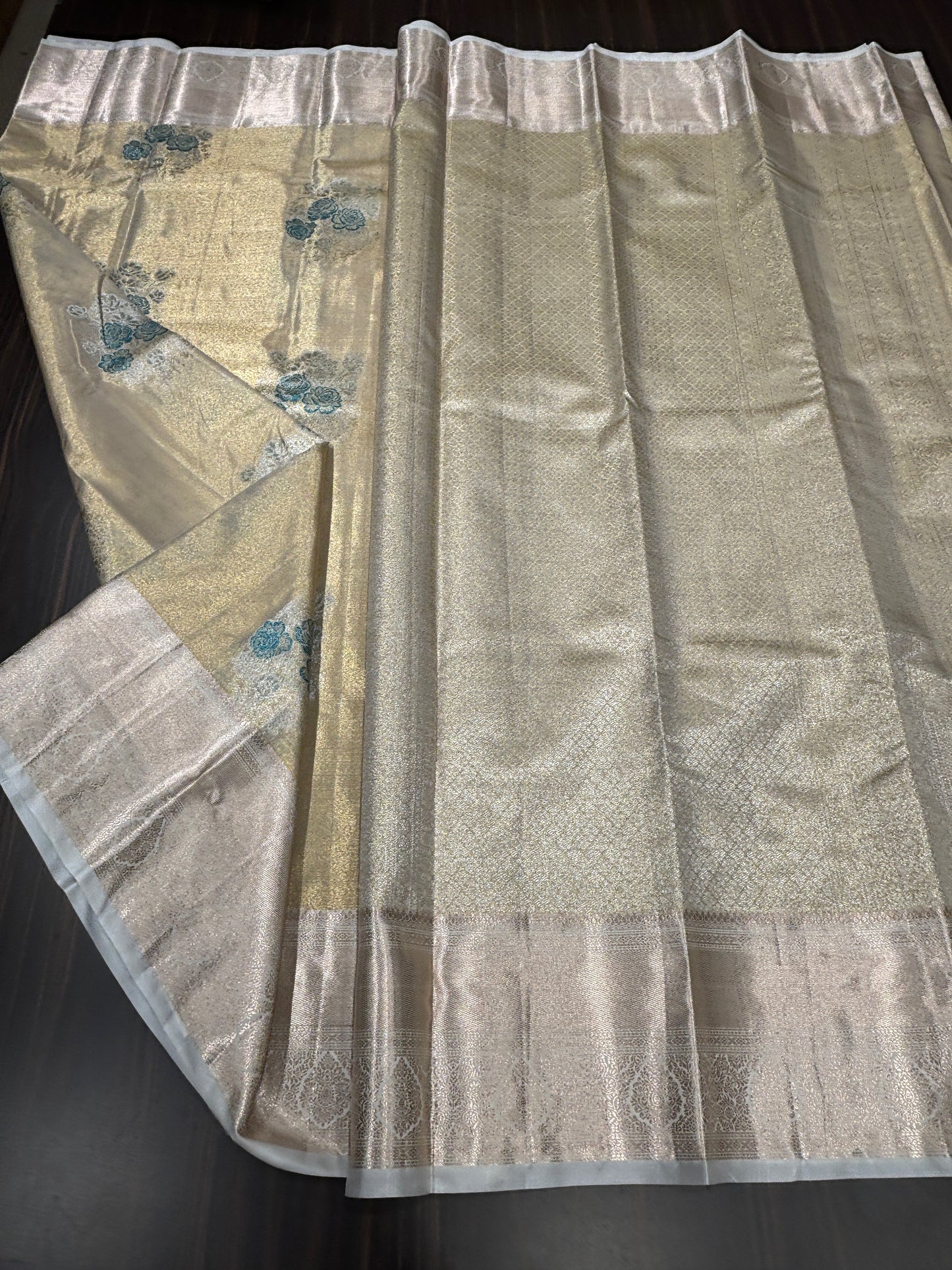 Semi Kanchipuram tissue
