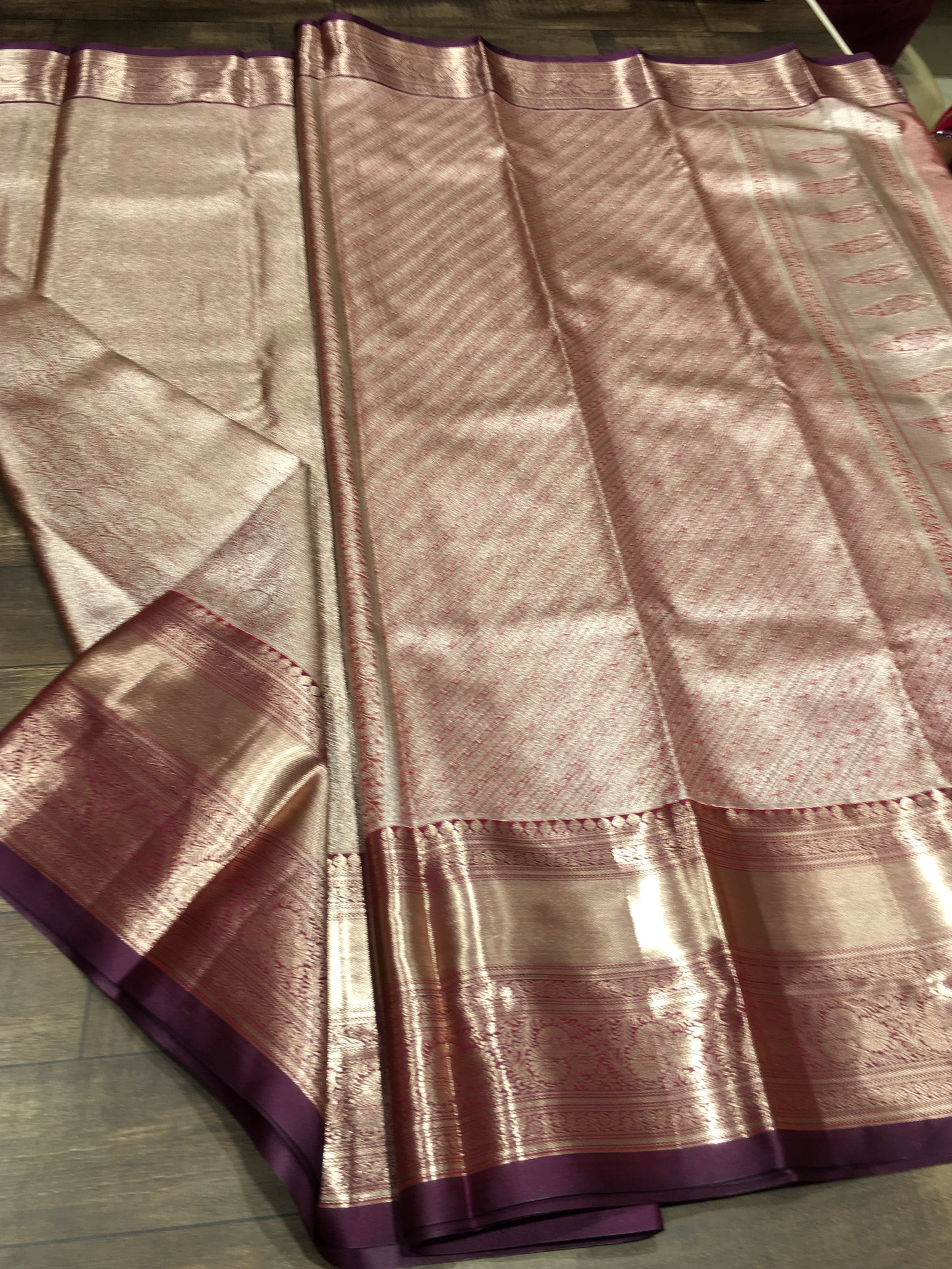 Semi Kanchipuram Tissue