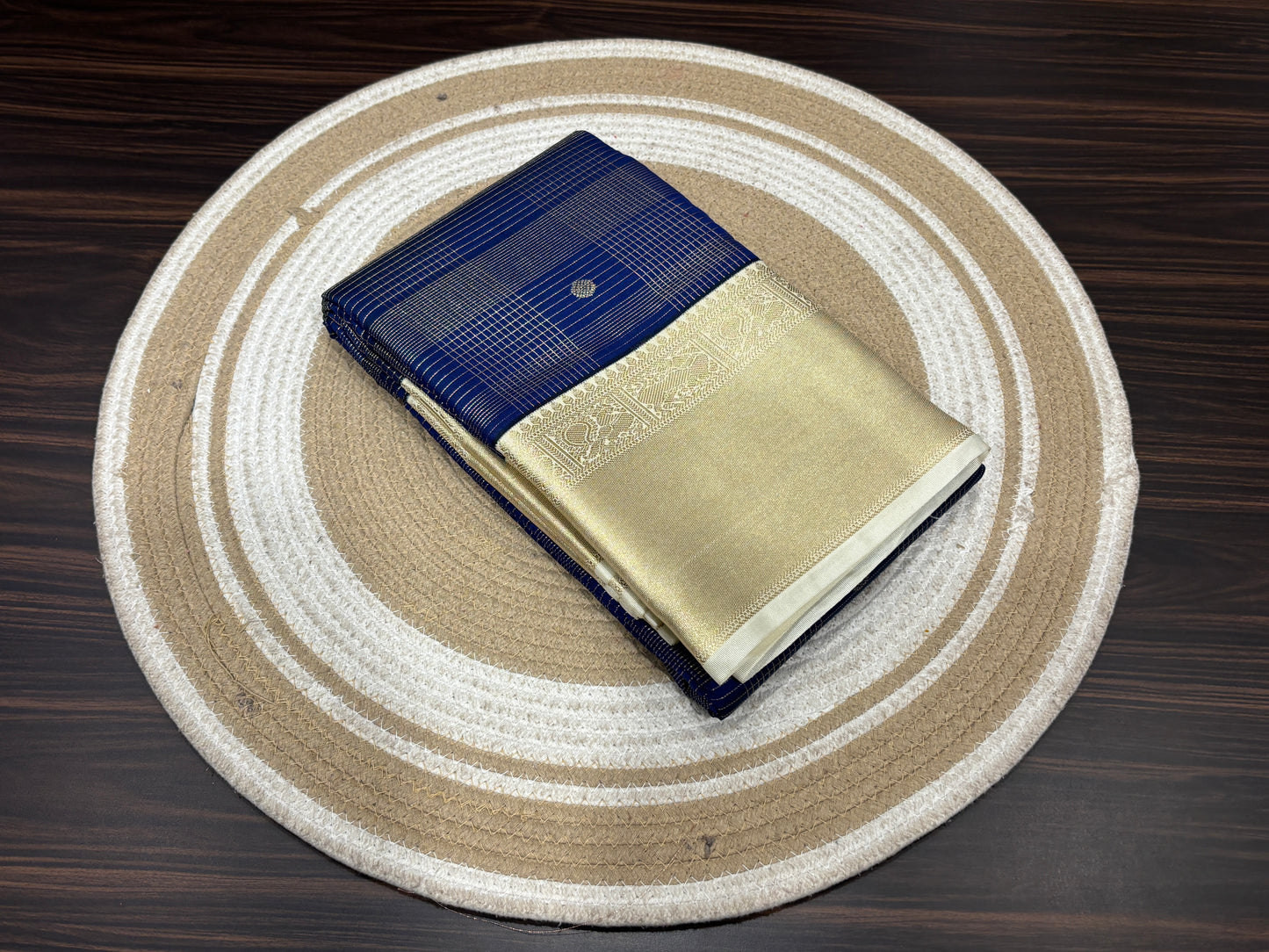 Semi Kanchipuram silk