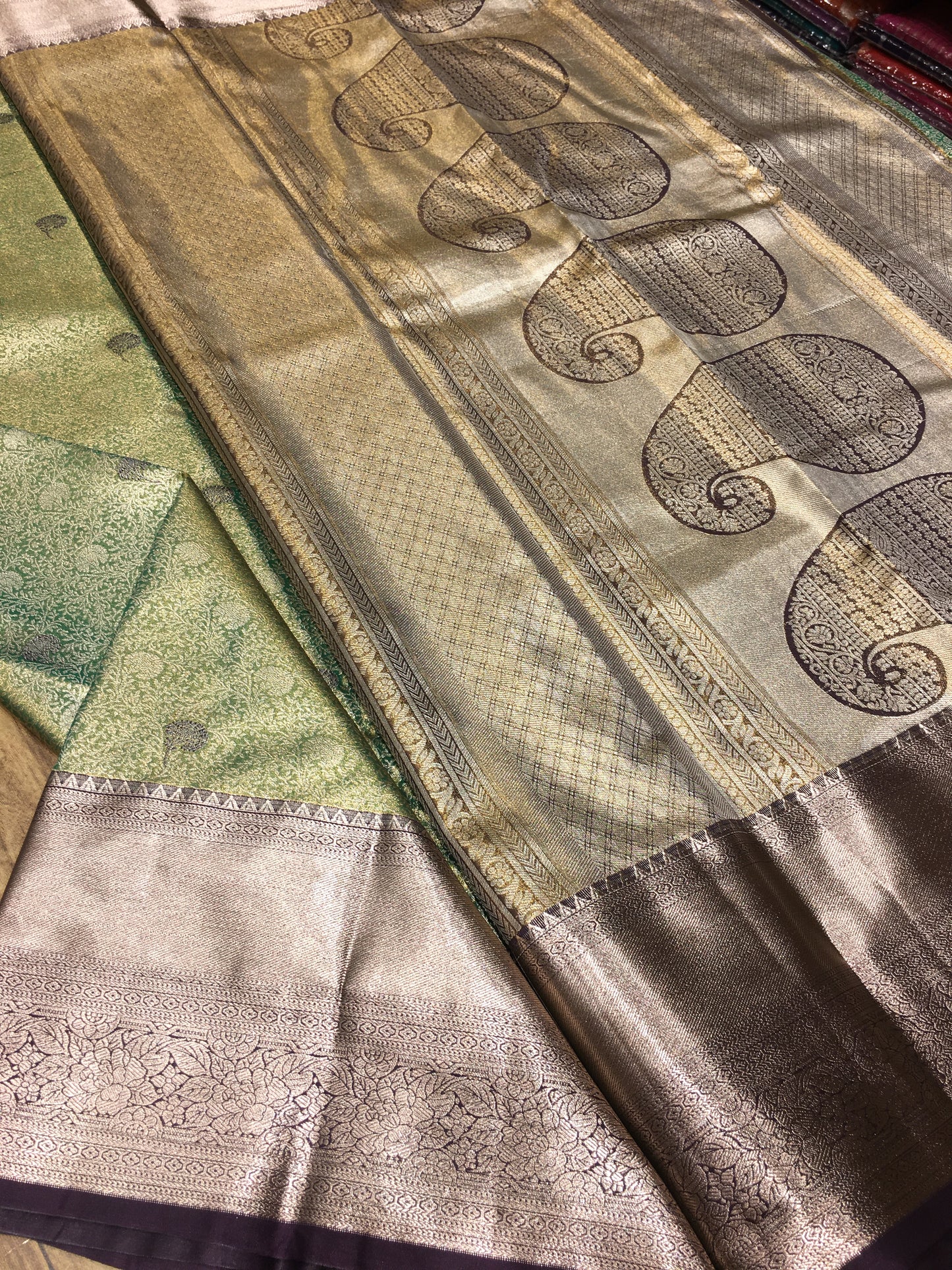 Semi Kanchipuram tissue