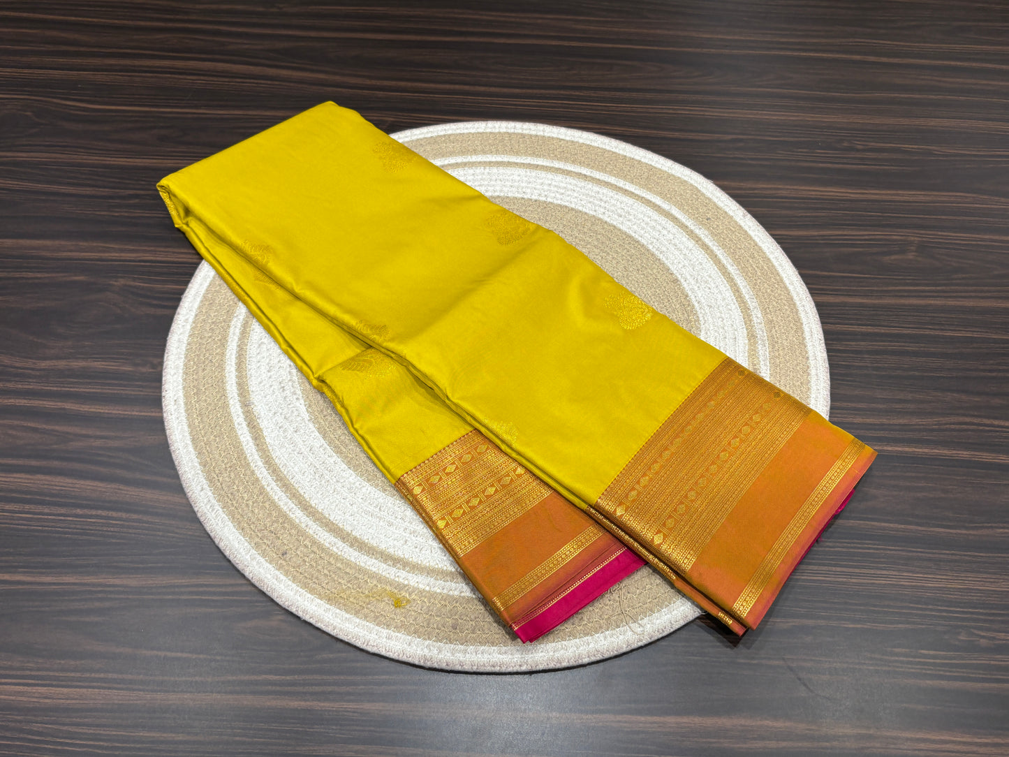 Semi Kanchipuram silk