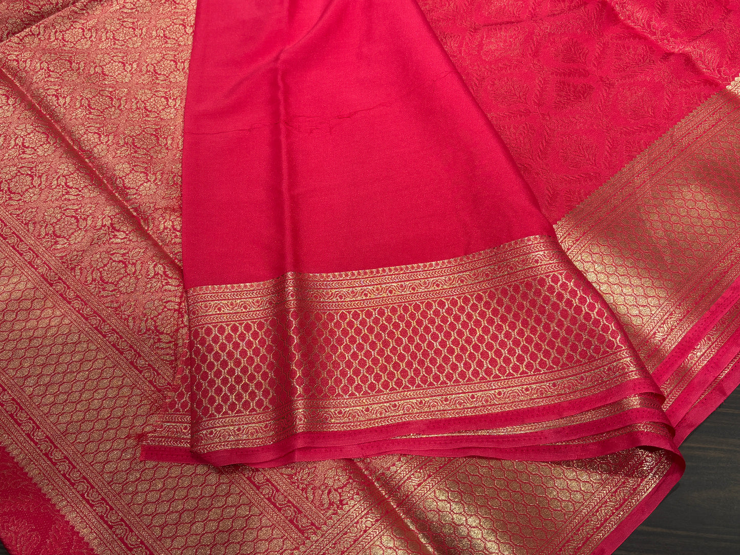 Chiffon crape sare
