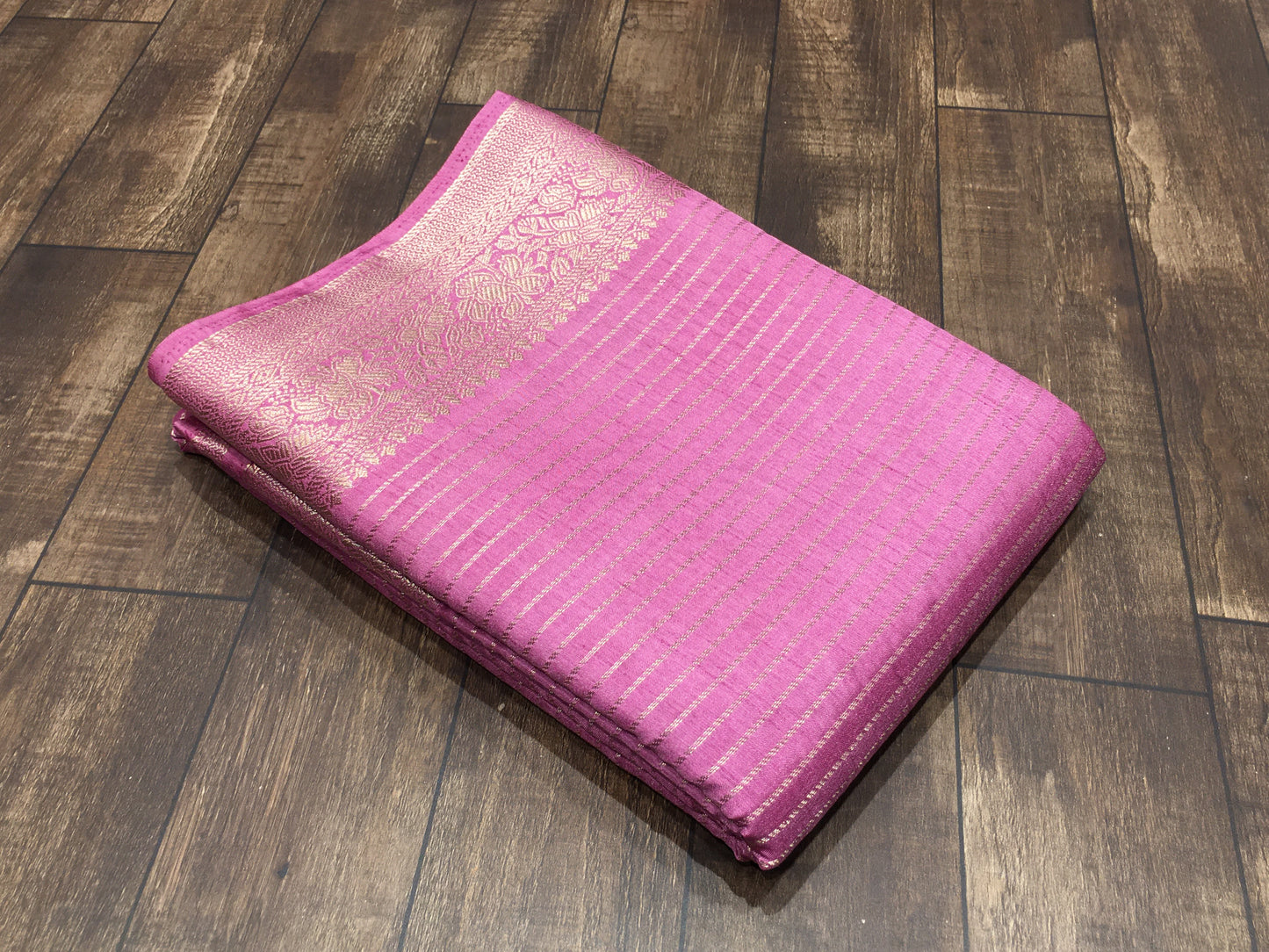 Dola silk saree