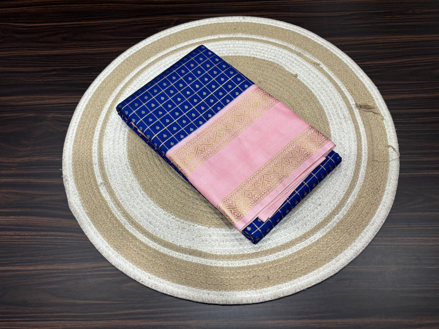 Semi Kanchipuram silk