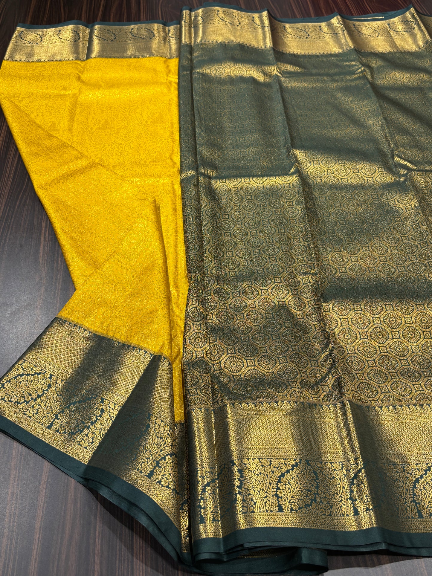 Semi Kanchipuram silk