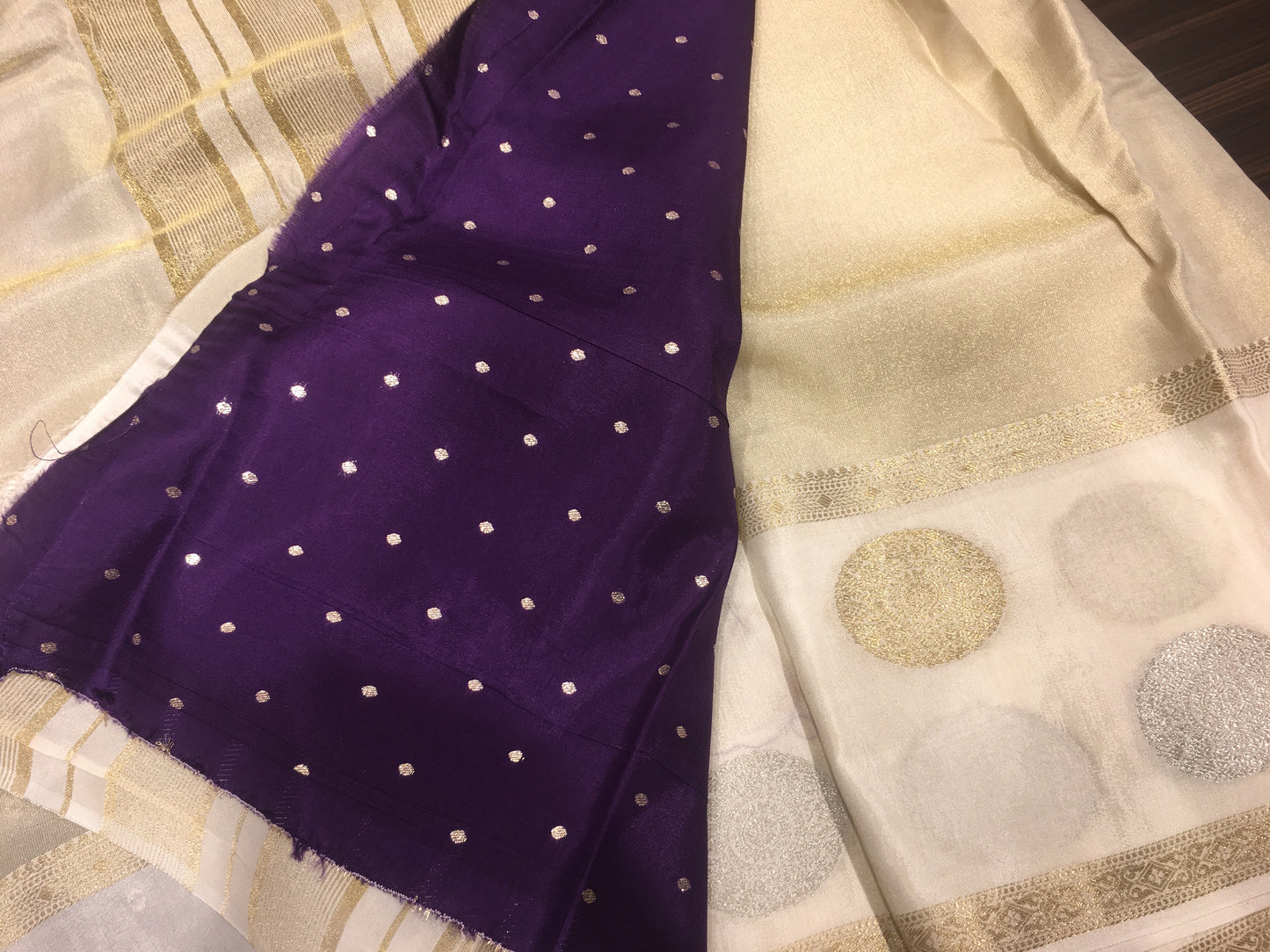Banarasi butti saree