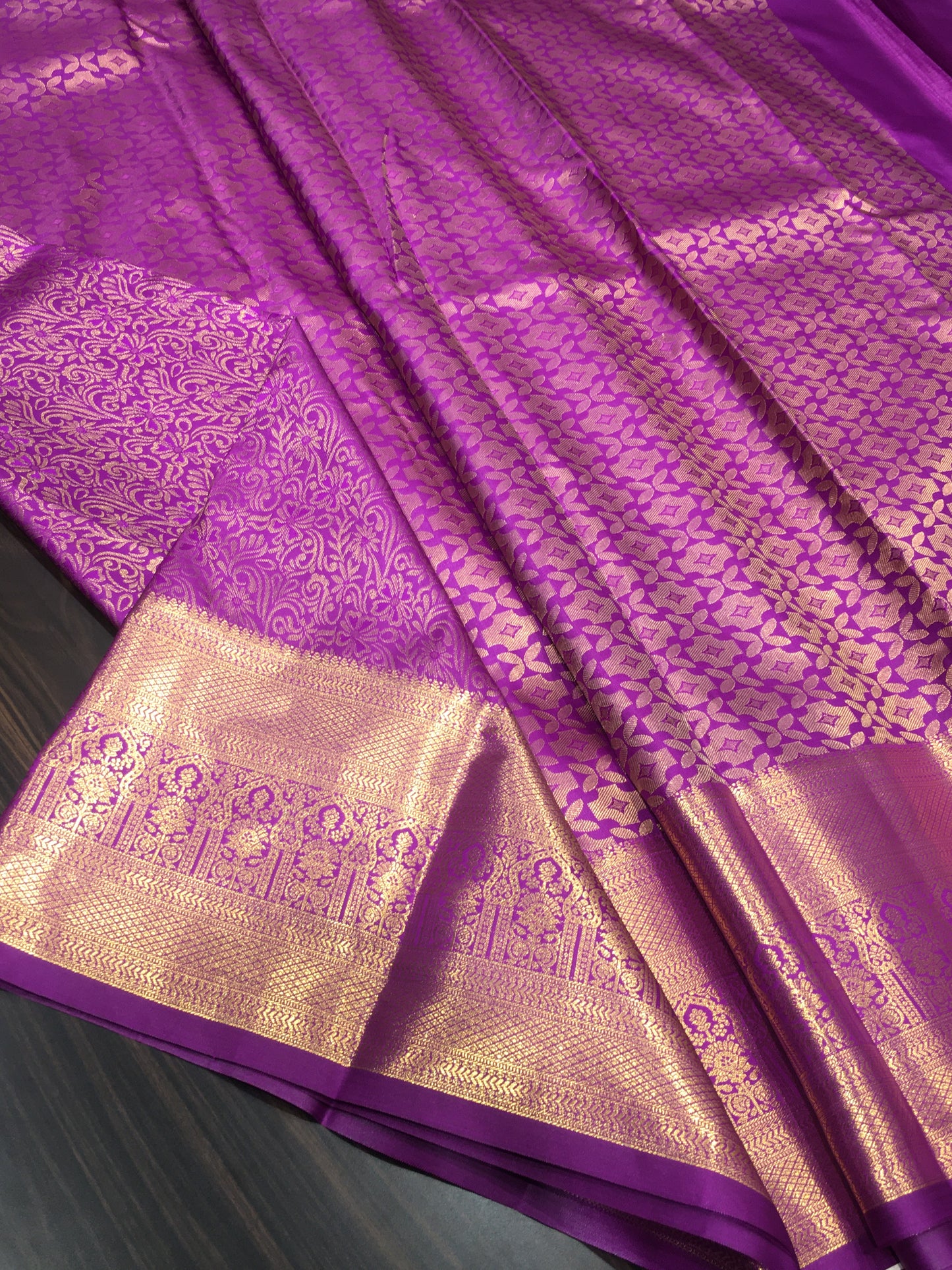 Semi Kanchipuram silk