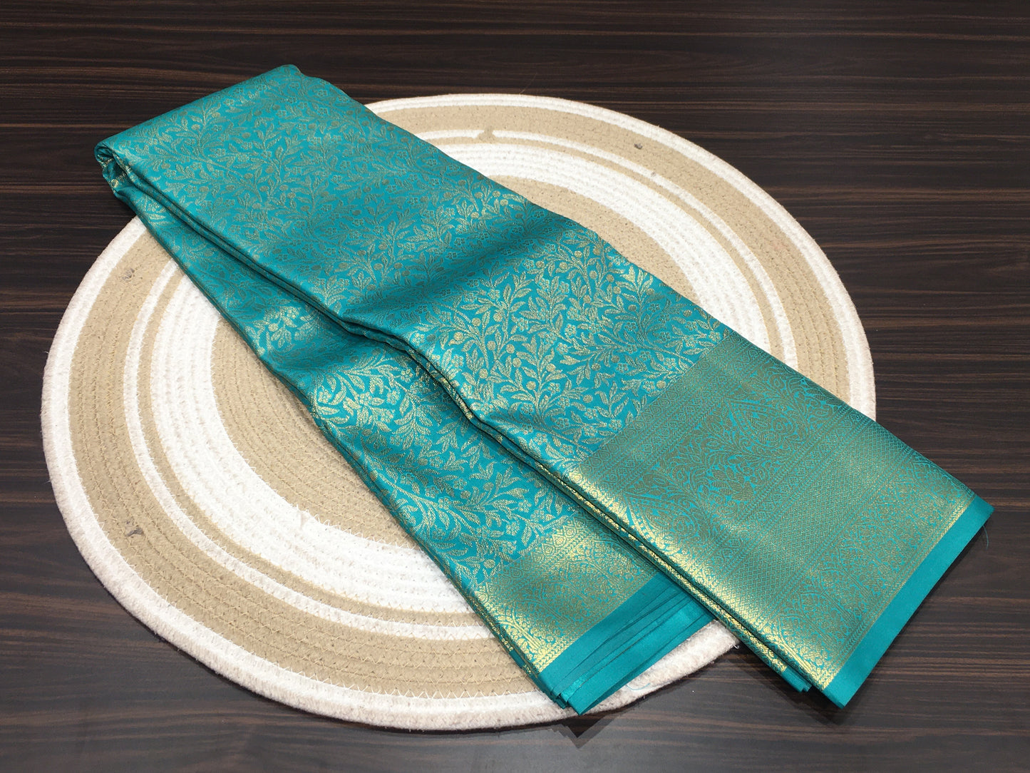 Semi Kanchipuram silk