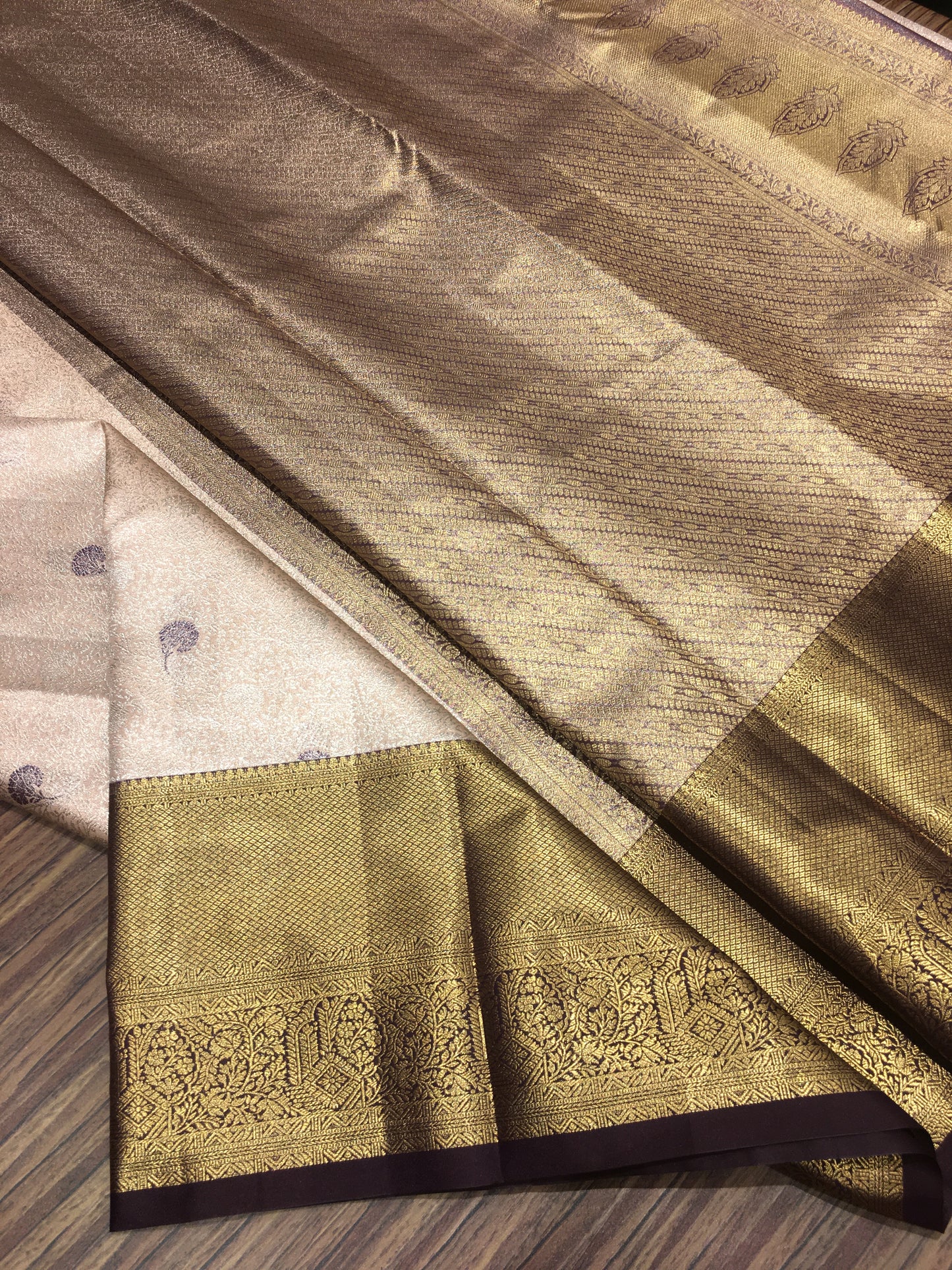 Semi Kanchipuram tissue