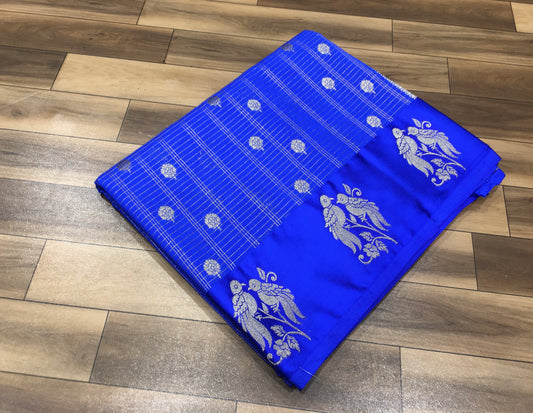 Semi crape with satin boarder