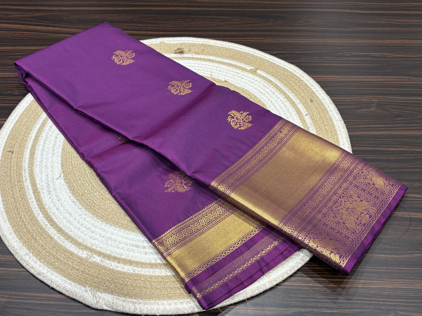 Semi Kanchipuram silk