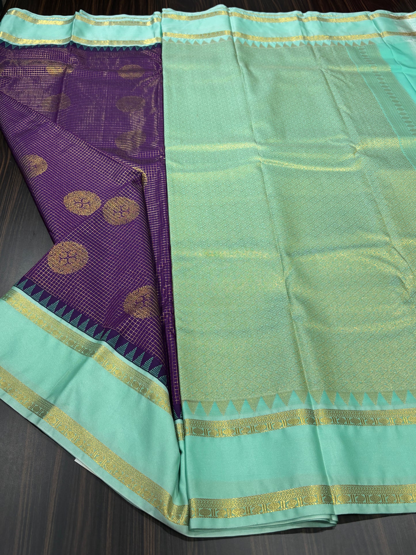 Semi Kanchipuram silk