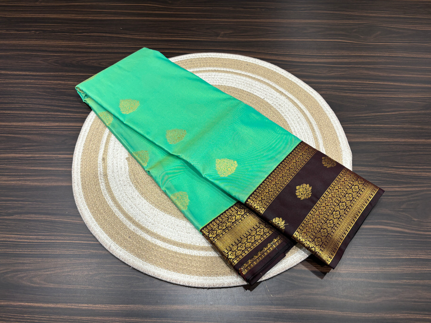 Semi Kanchipuram silk