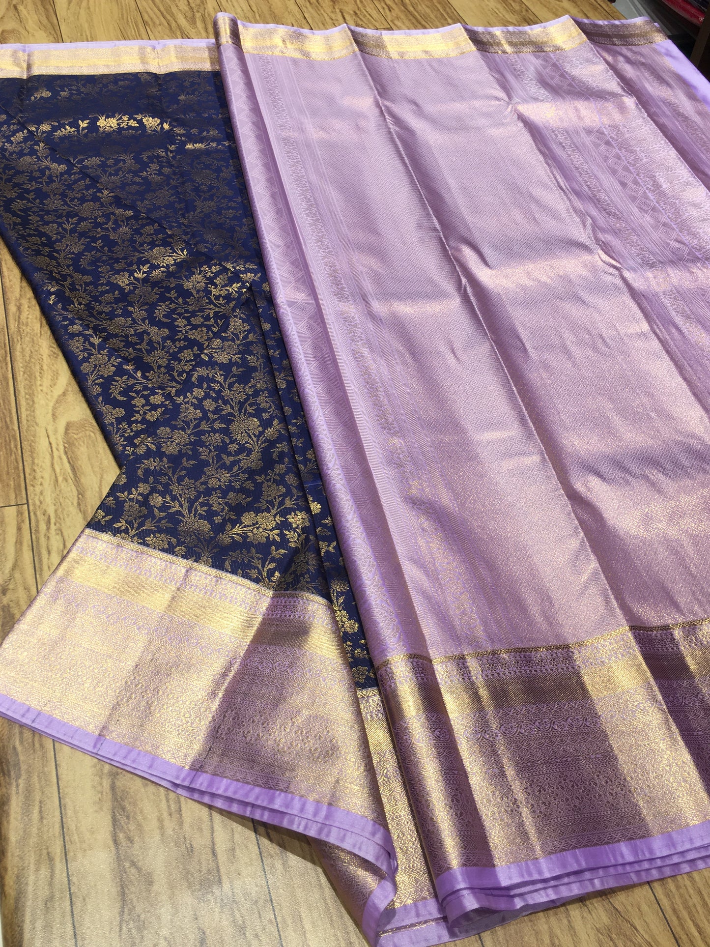 Semi Kanchipuram brocade