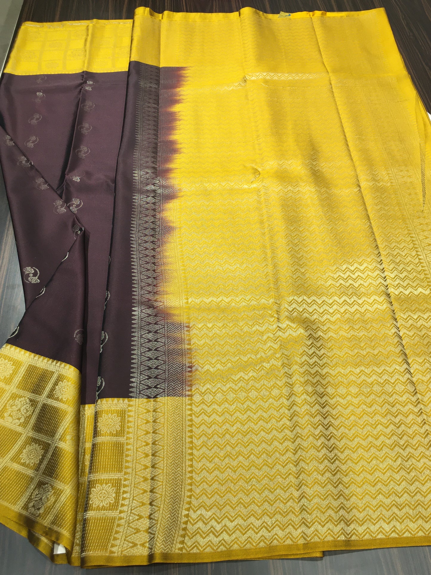 Semi Kanchipuram silk
