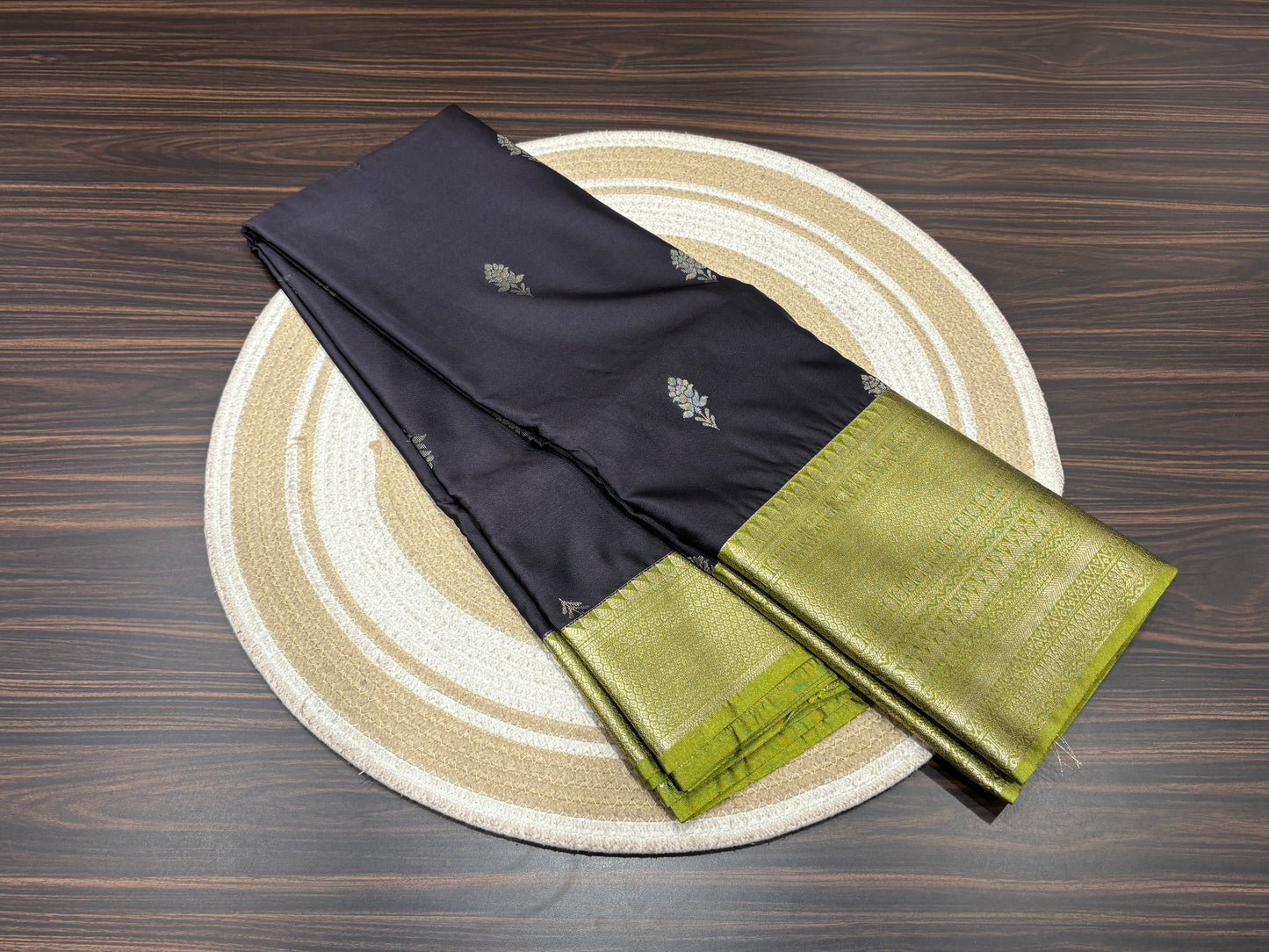 Semi Kanchipuram silk