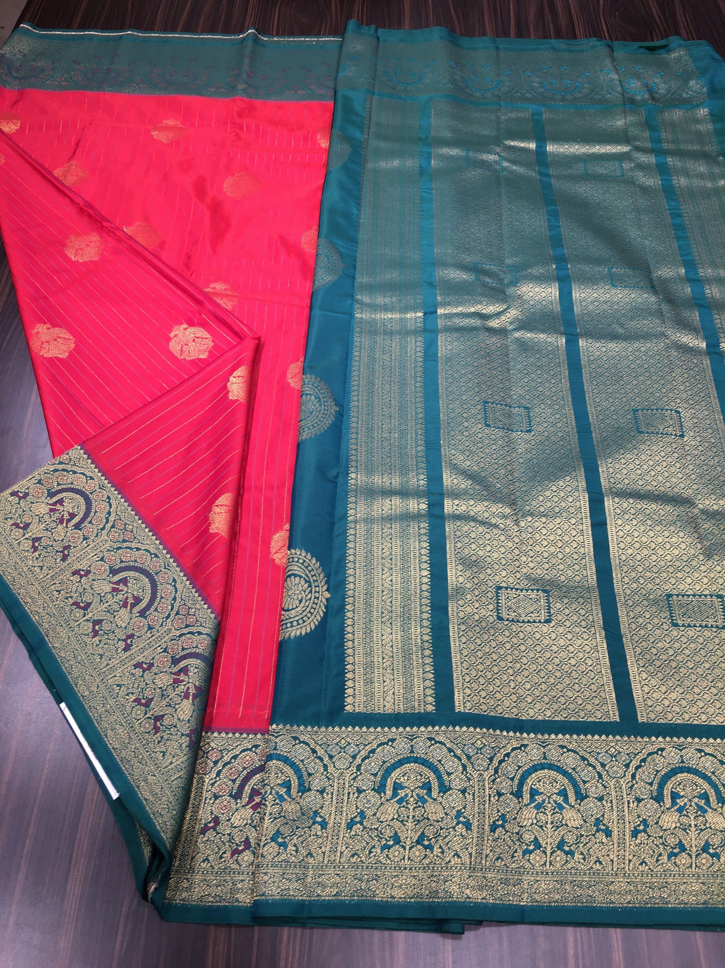 Semi Kanchipuram silk