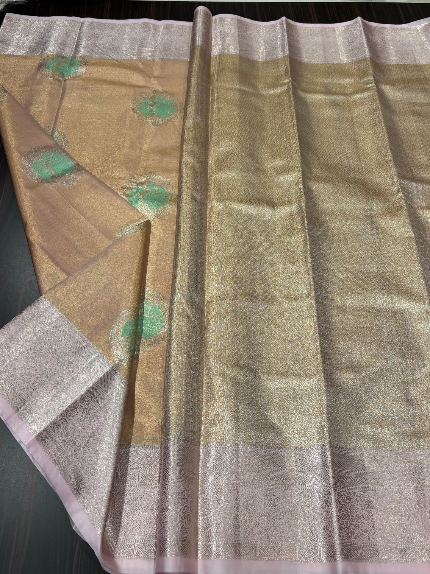 Semi Kanchipuram tissue