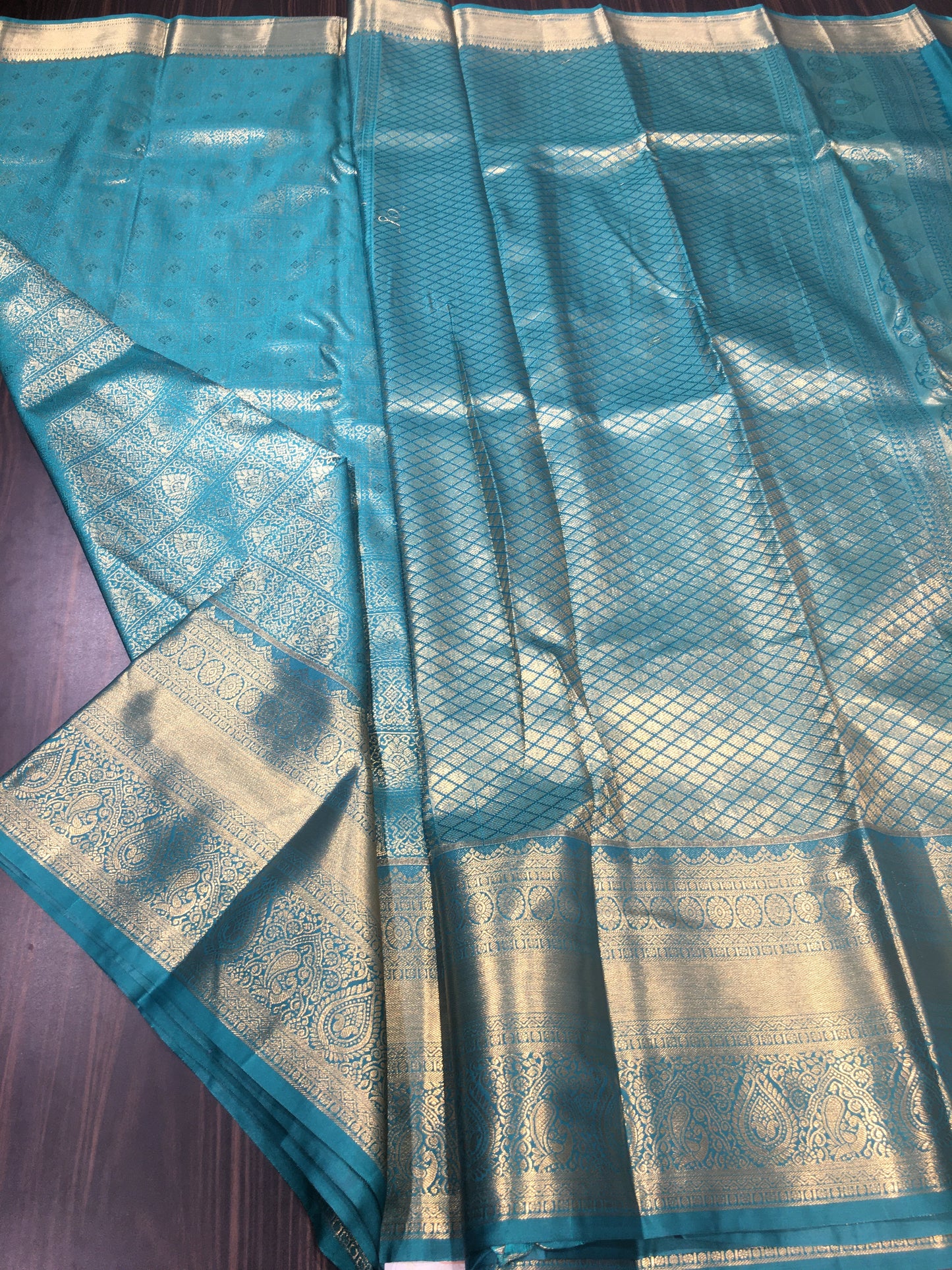 Semi Kanchipuram silk