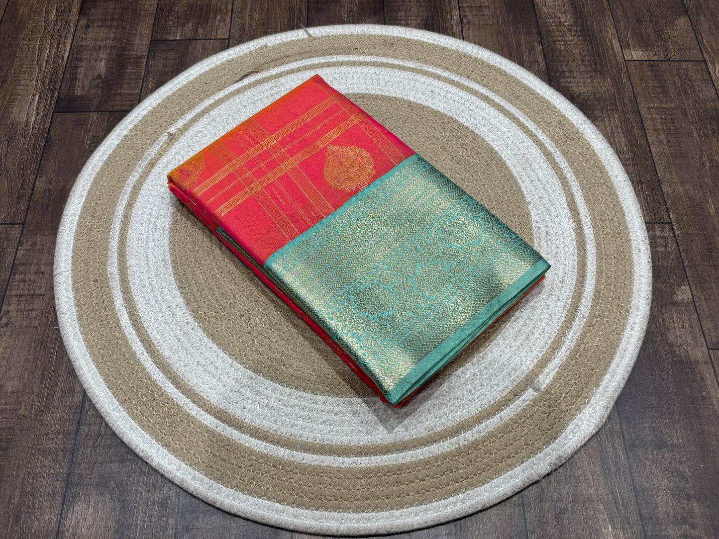 Semi Kanchipuram silk