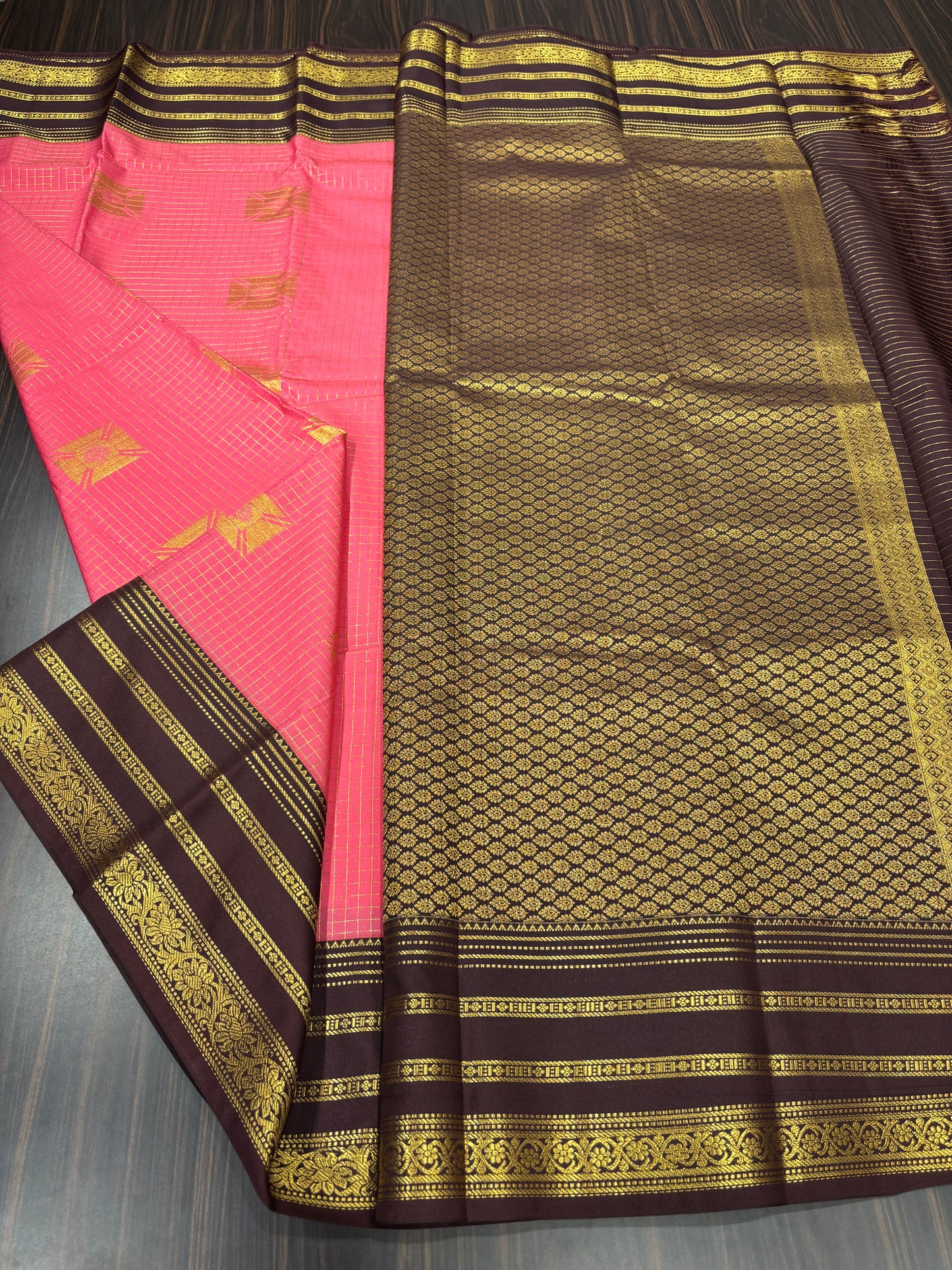 Semi Kanchipuram silk