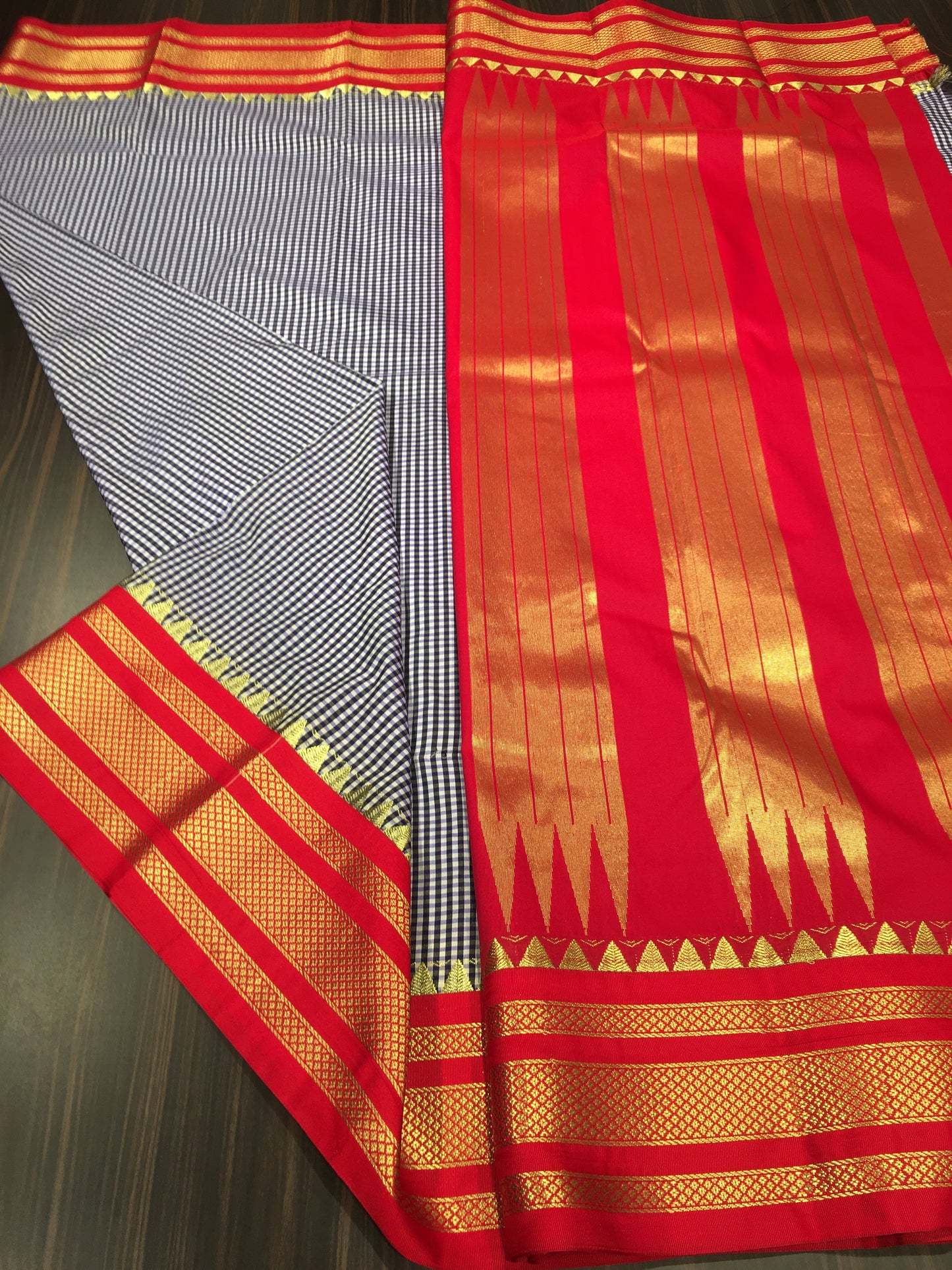 Semi Kanchipuram silk