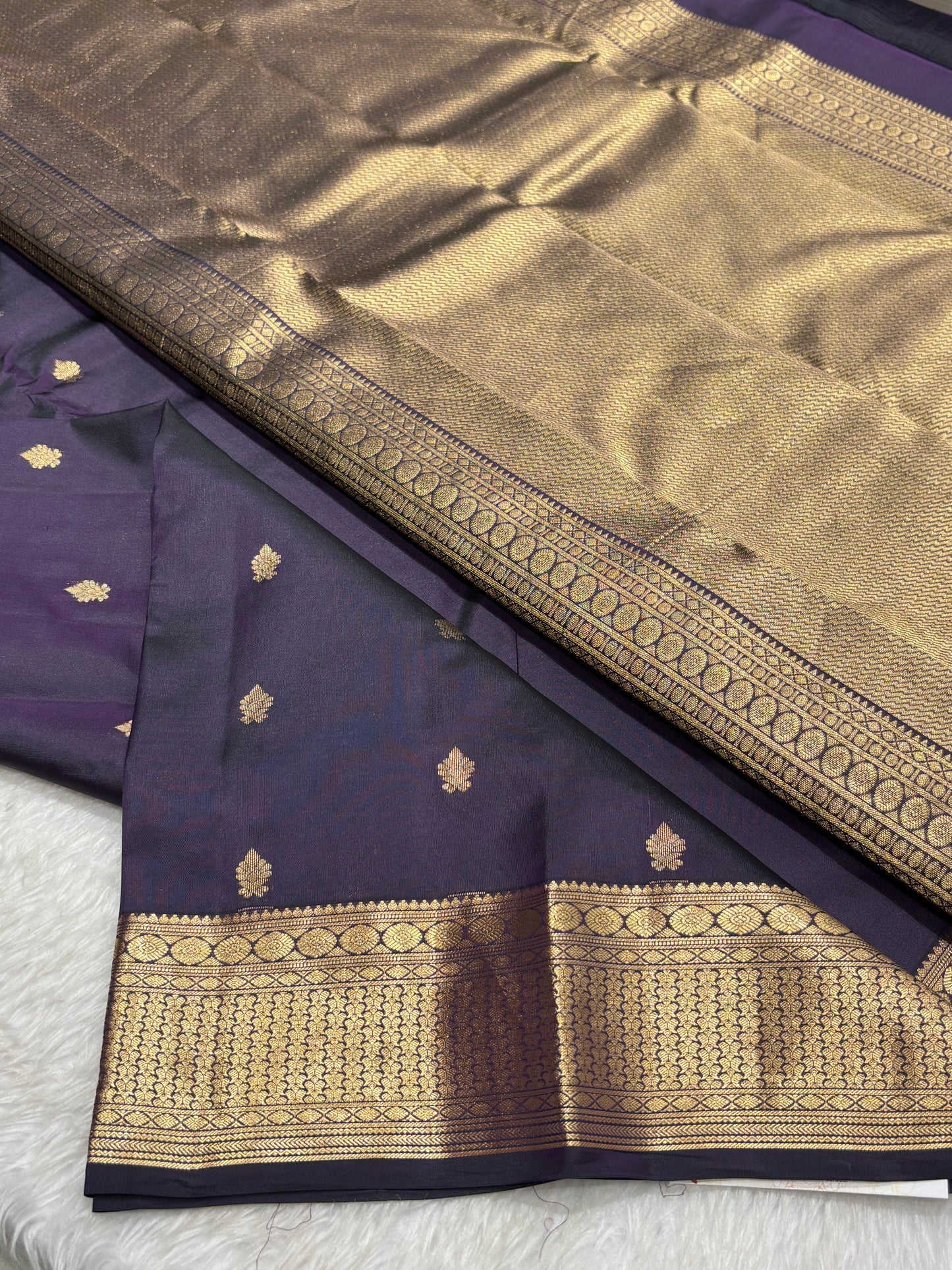 Pure kanchipuram silk