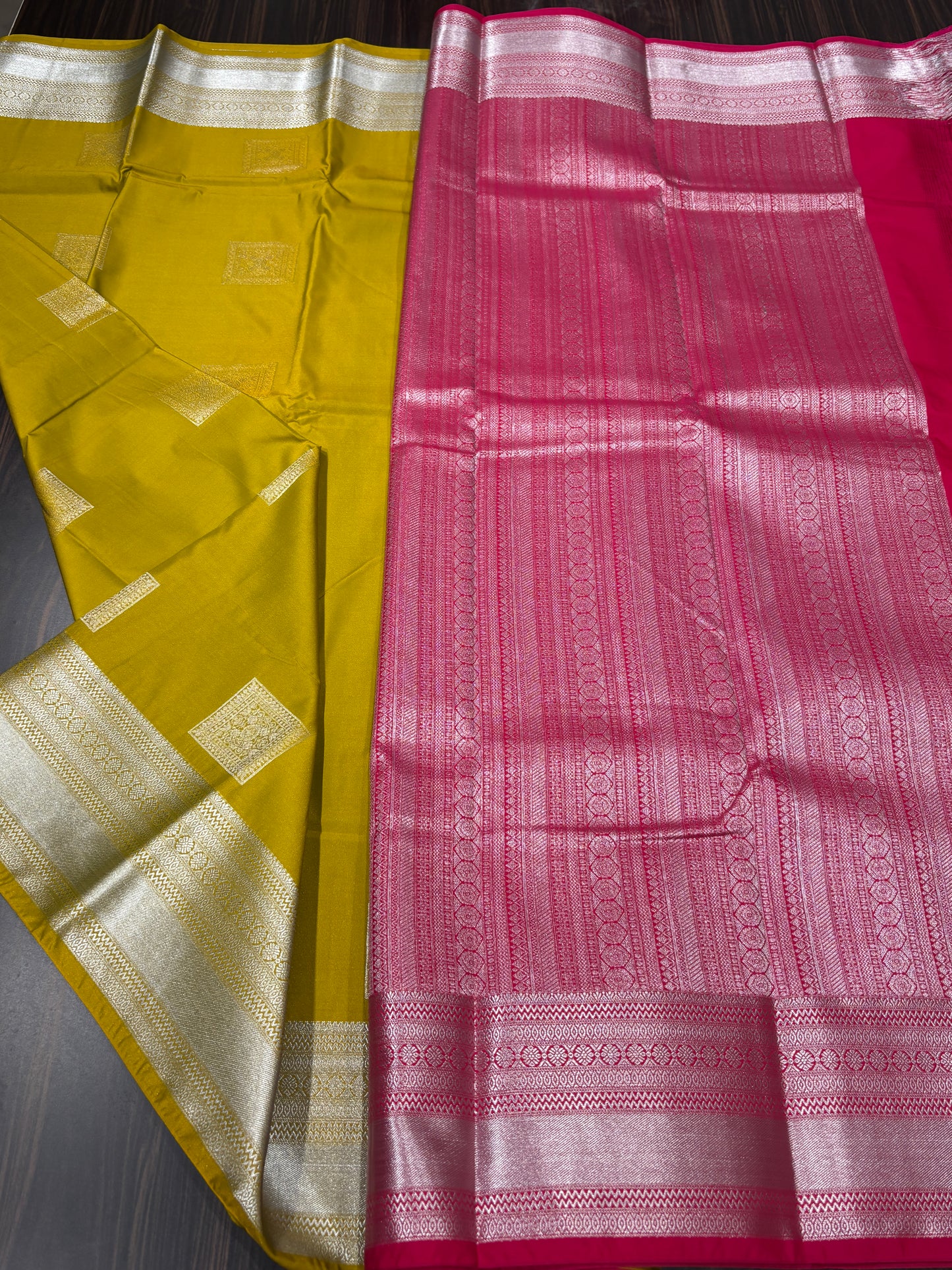 Semi Kanchipuram silk