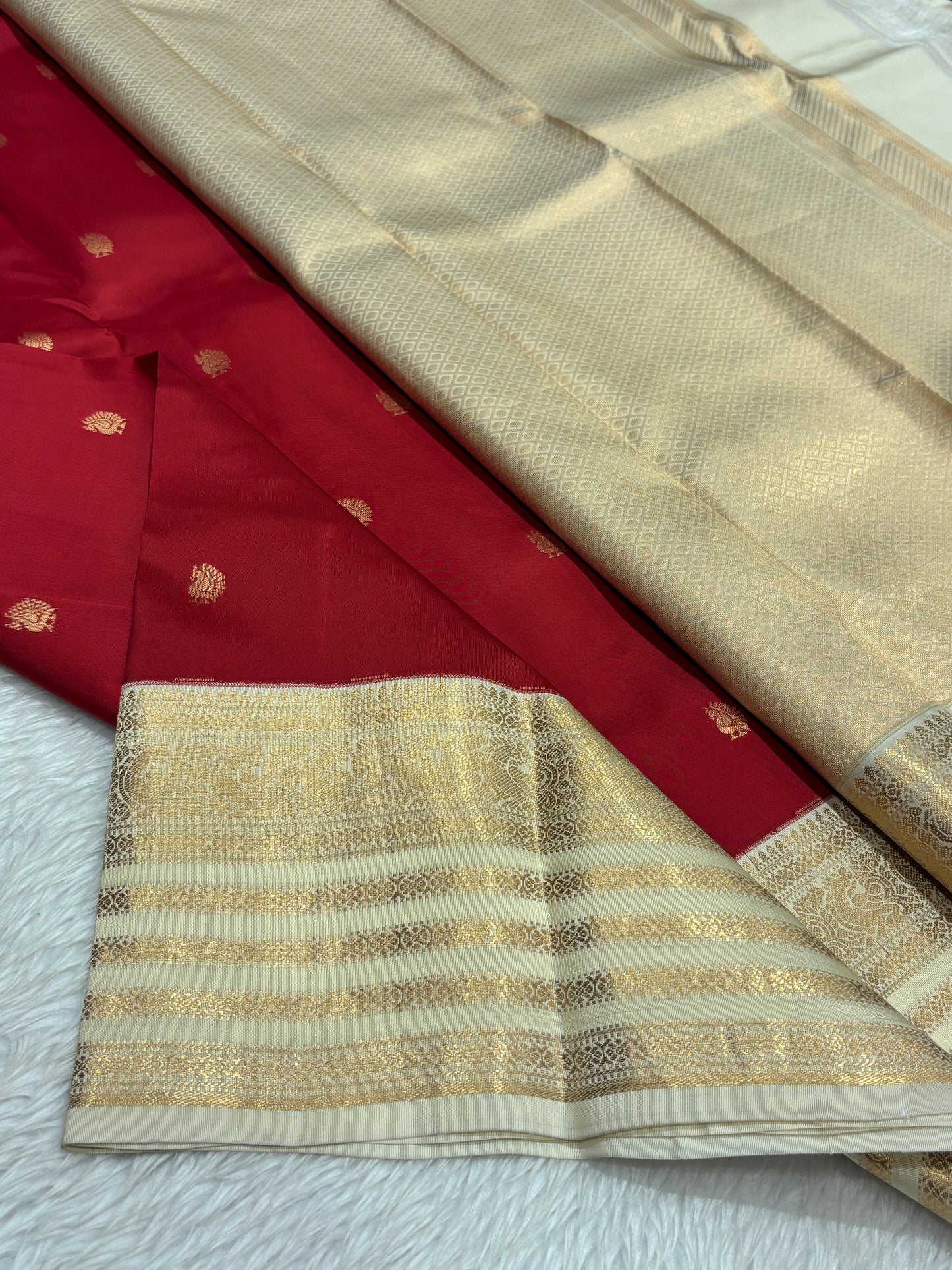 Pure Kanchipuram silk