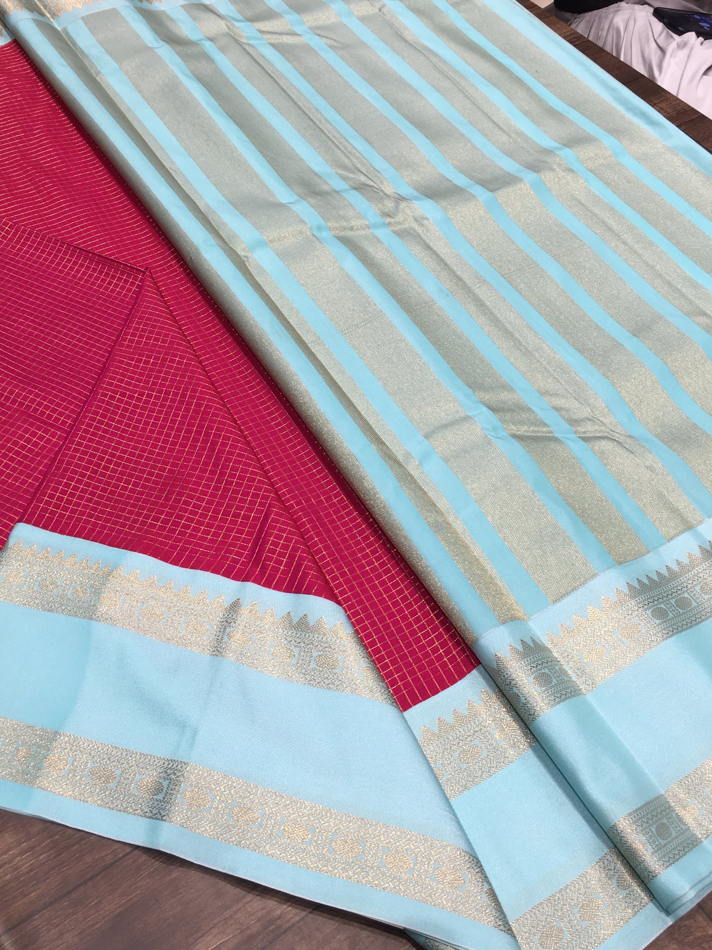 Semi Kanchipuram silk