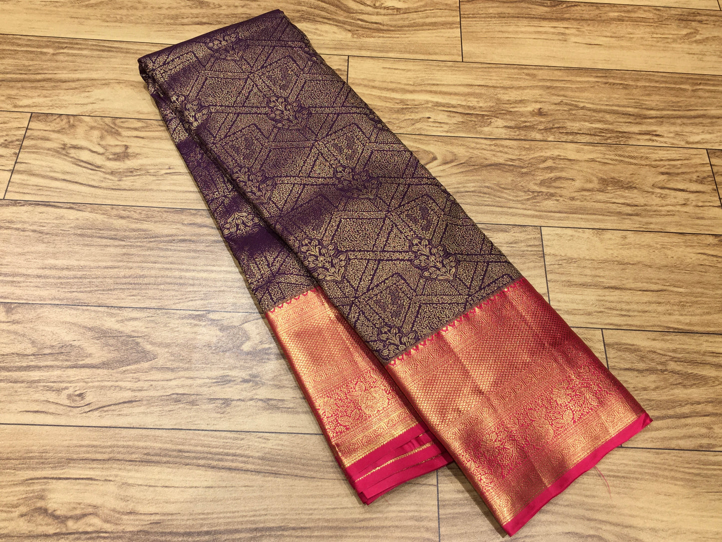 Semi Kanchipuram brocade
