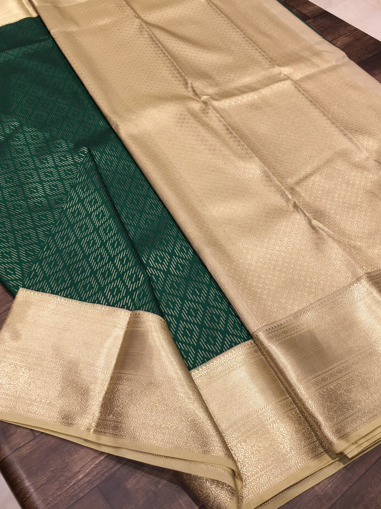 Semi Kanchipuram silk