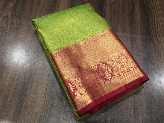 Semi Kanchipuram brocade