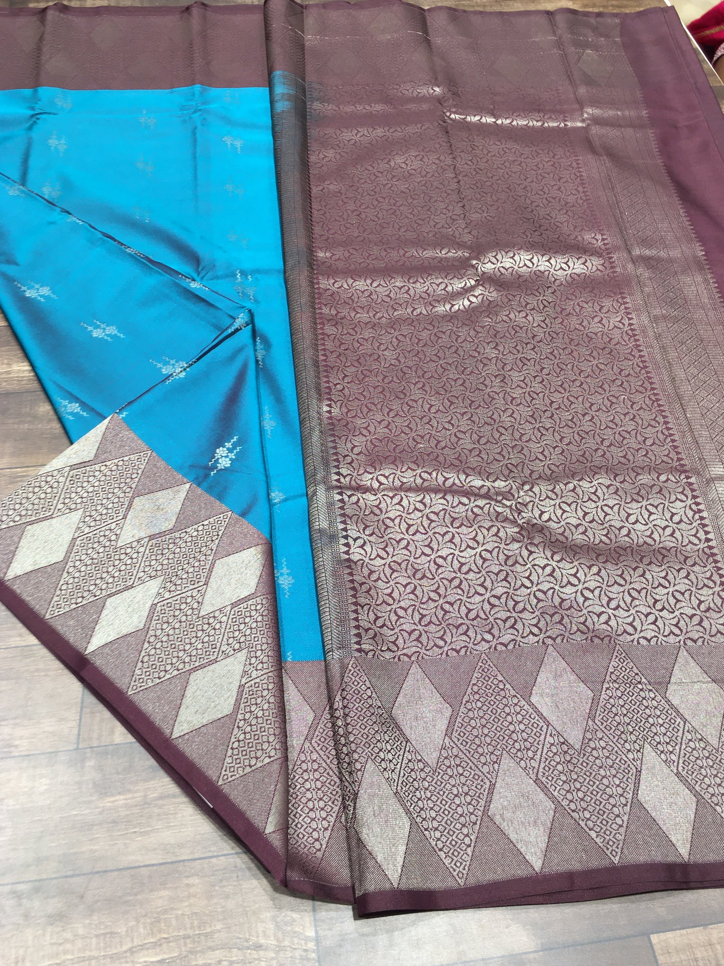 Semi Kanchipuram silk