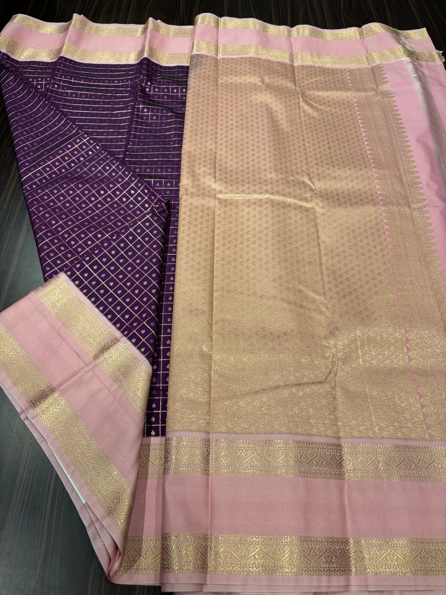 Semi Kanchipuram silk
