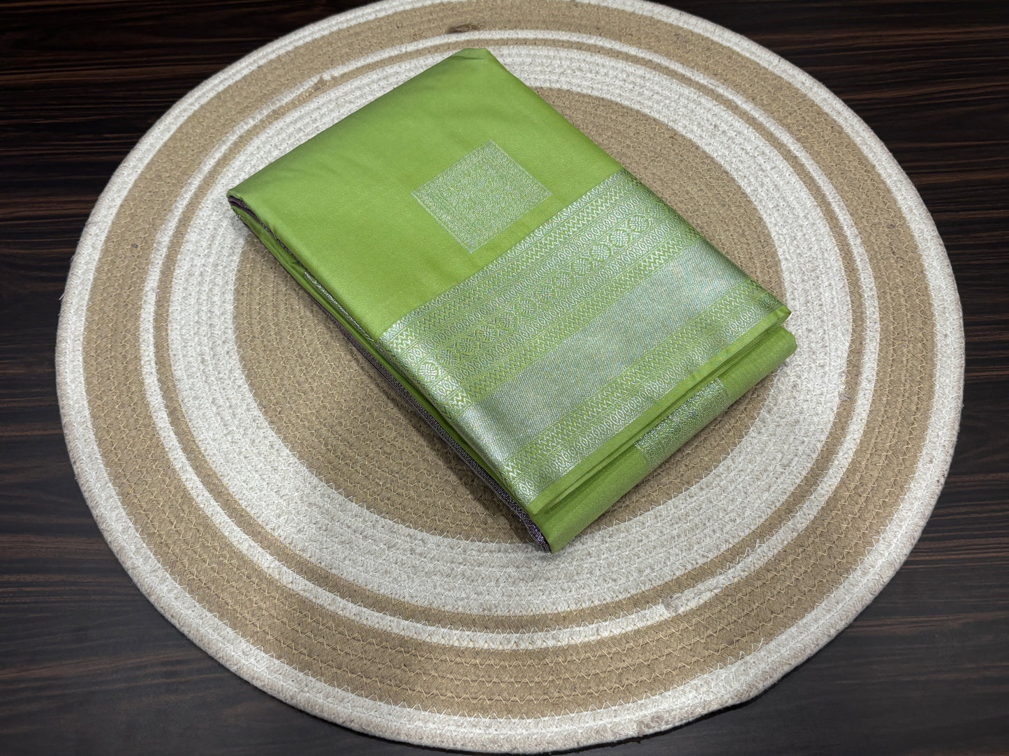 Semi Kanchipuram silk