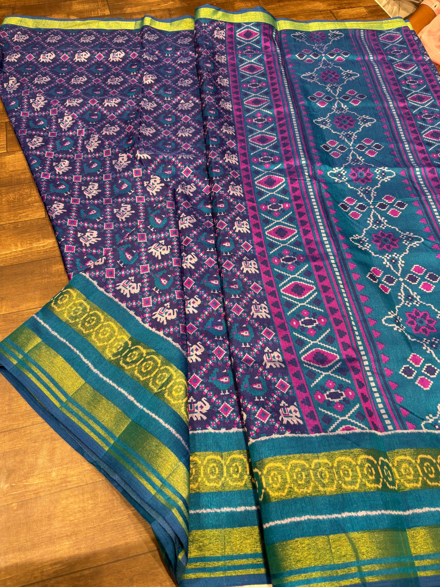 Ikkath saree