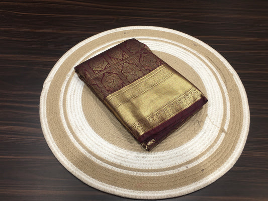 Semi Kanchipuram silk